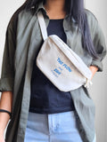 Beige The Flow from Züri Bauchtasche am Körper getragen